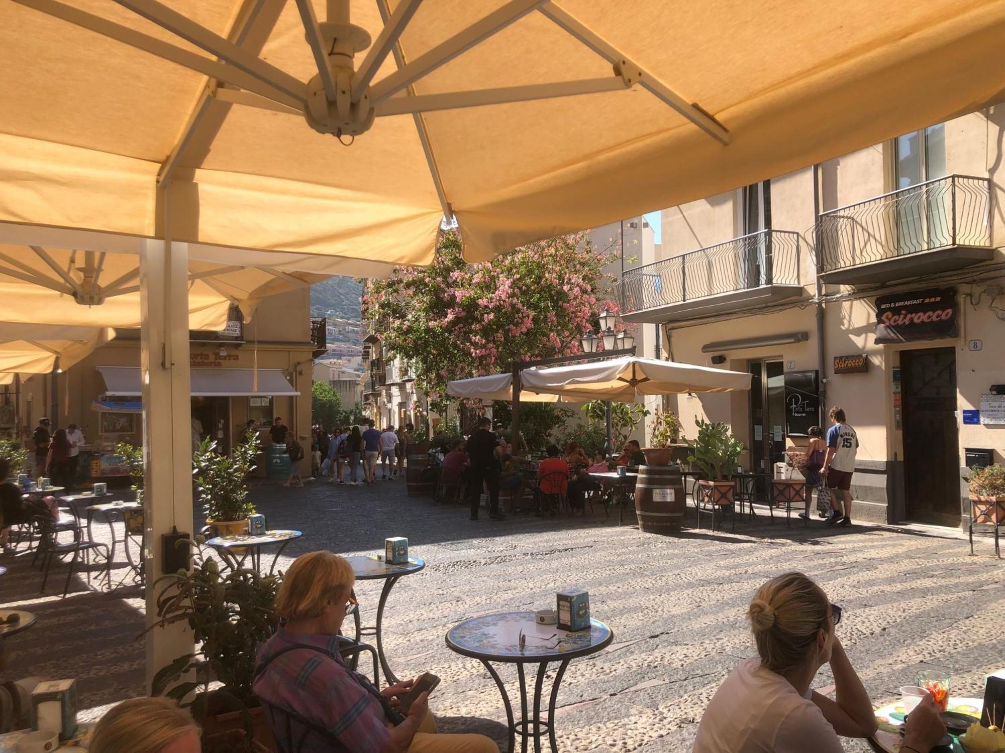 Villa Di Giorgi Apartments Center Cefalù Esterno foto