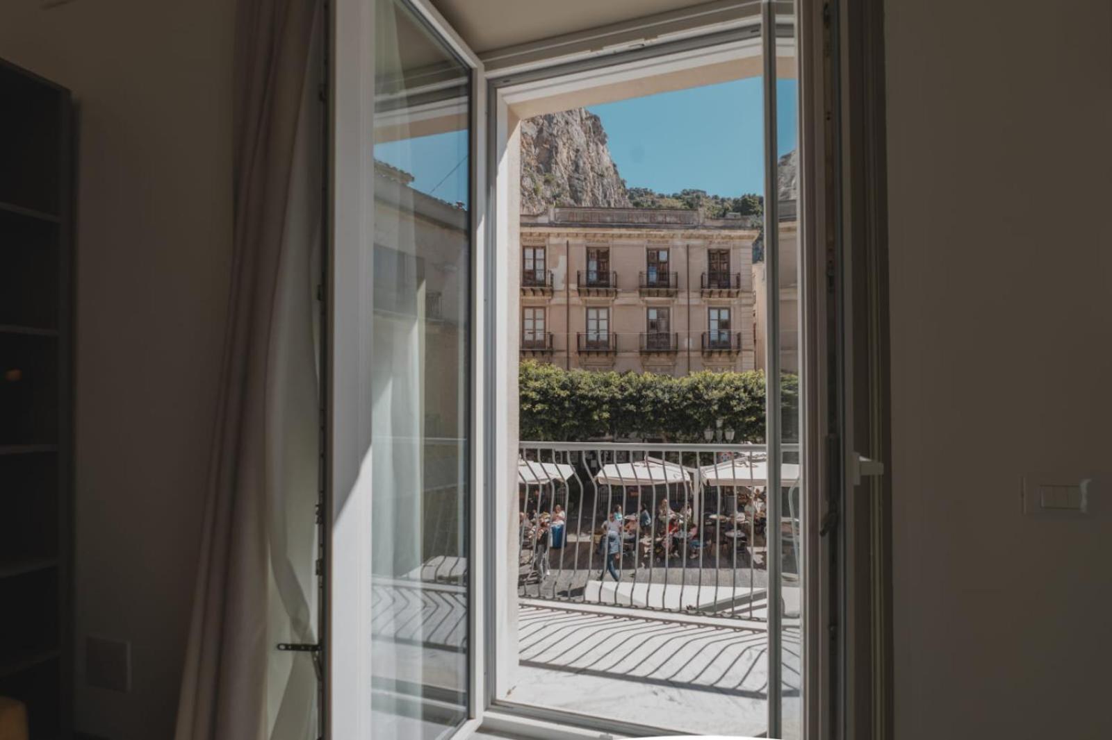 Villa Di Giorgi Apartments Center Cefalù Esterno foto